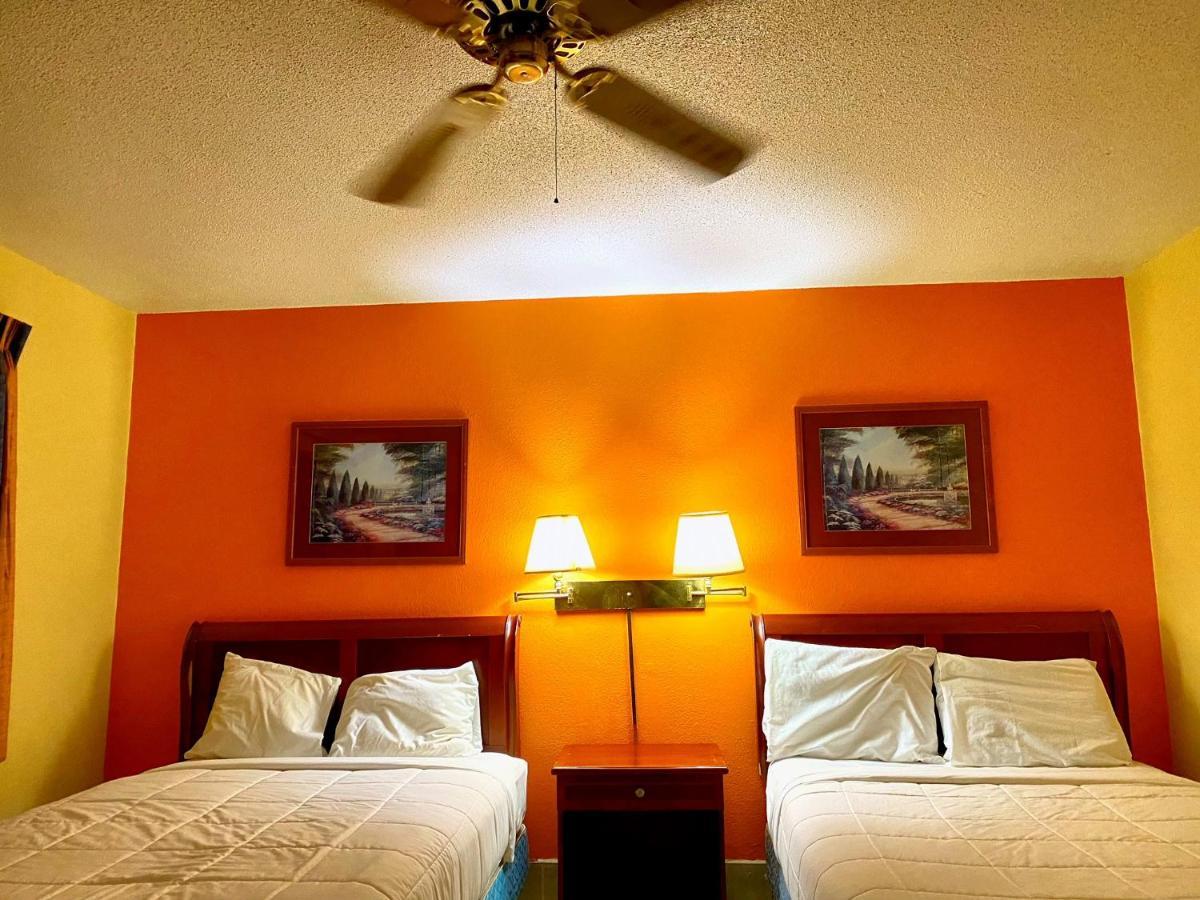 American Best Inn By Oyo I-35 Perry Near Lake Mcmurtry 외부 사진