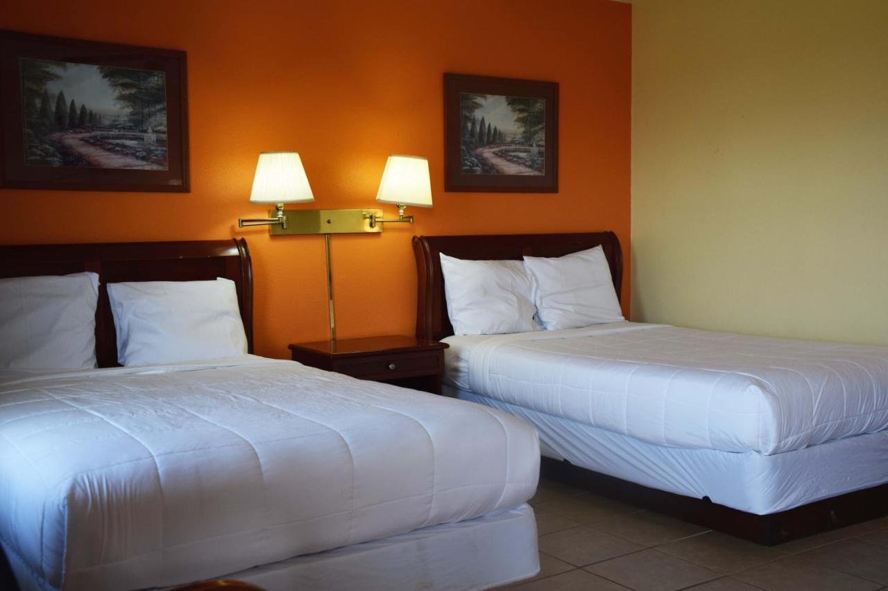 American Best Inn By Oyo I-35 Perry Near Lake Mcmurtry 외부 사진