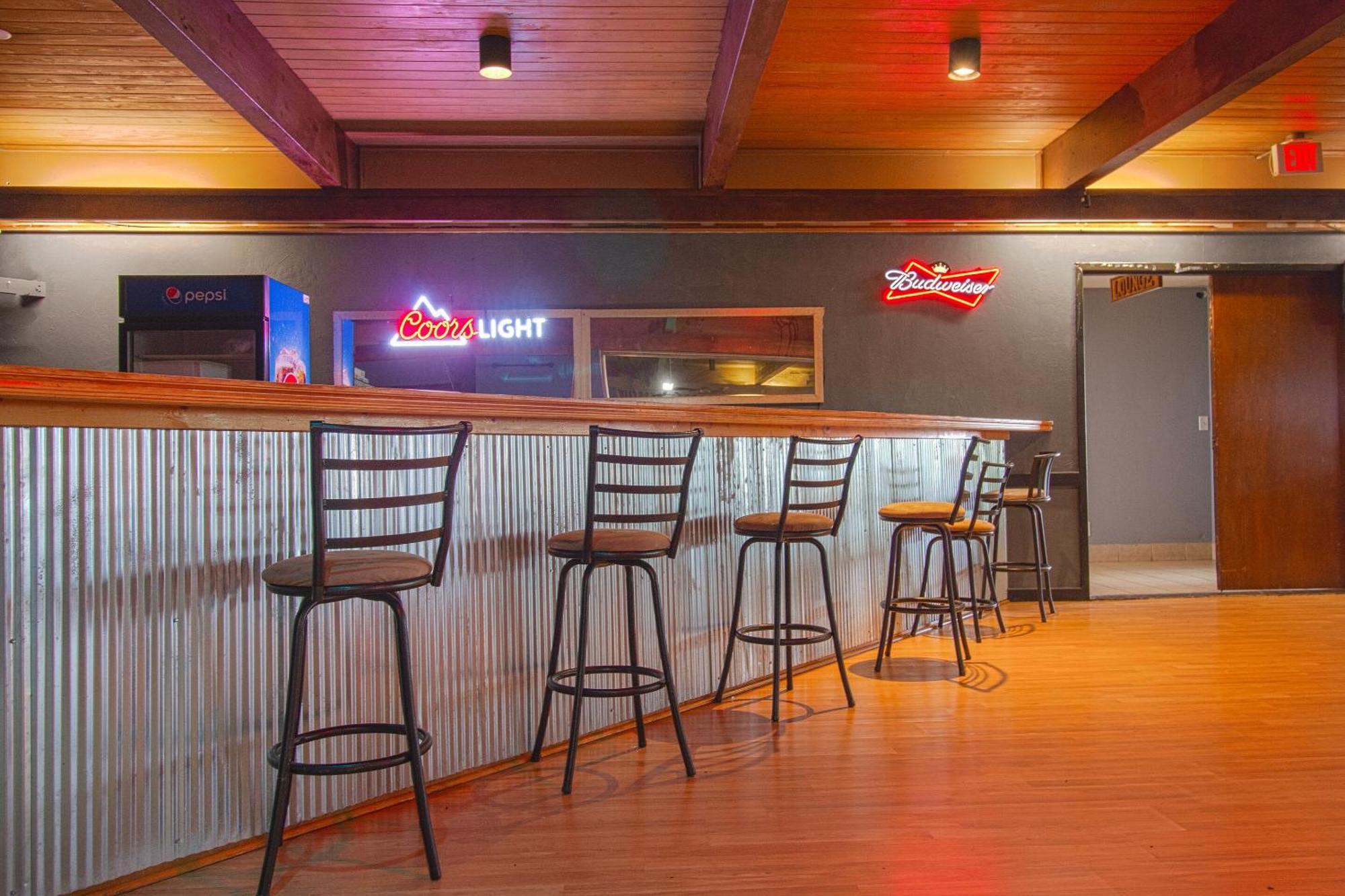 American Best Inn By Oyo I-35 Perry Near Lake Mcmurtry 외부 사진