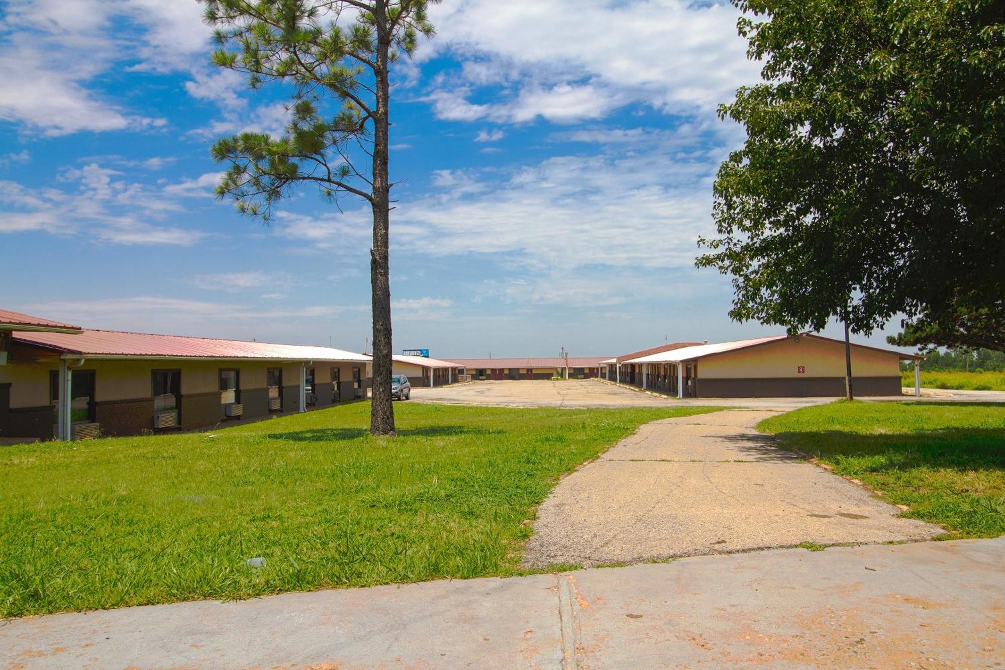 American Best Inn By Oyo I-35 Perry Near Lake Mcmurtry 외부 사진