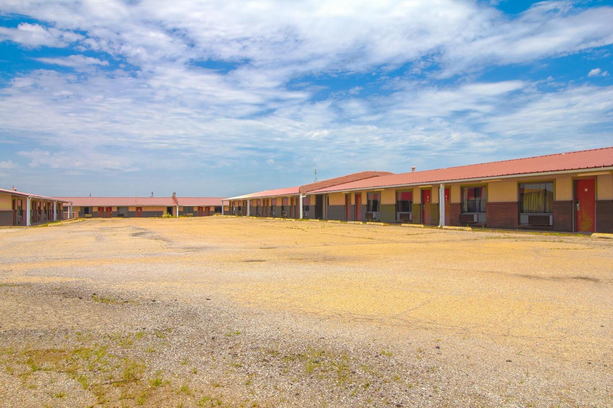 American Best Inn By Oyo I-35 Perry Near Lake Mcmurtry 외부 사진